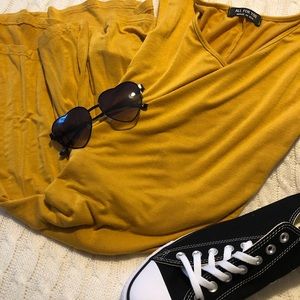 Adorable yellow sundress